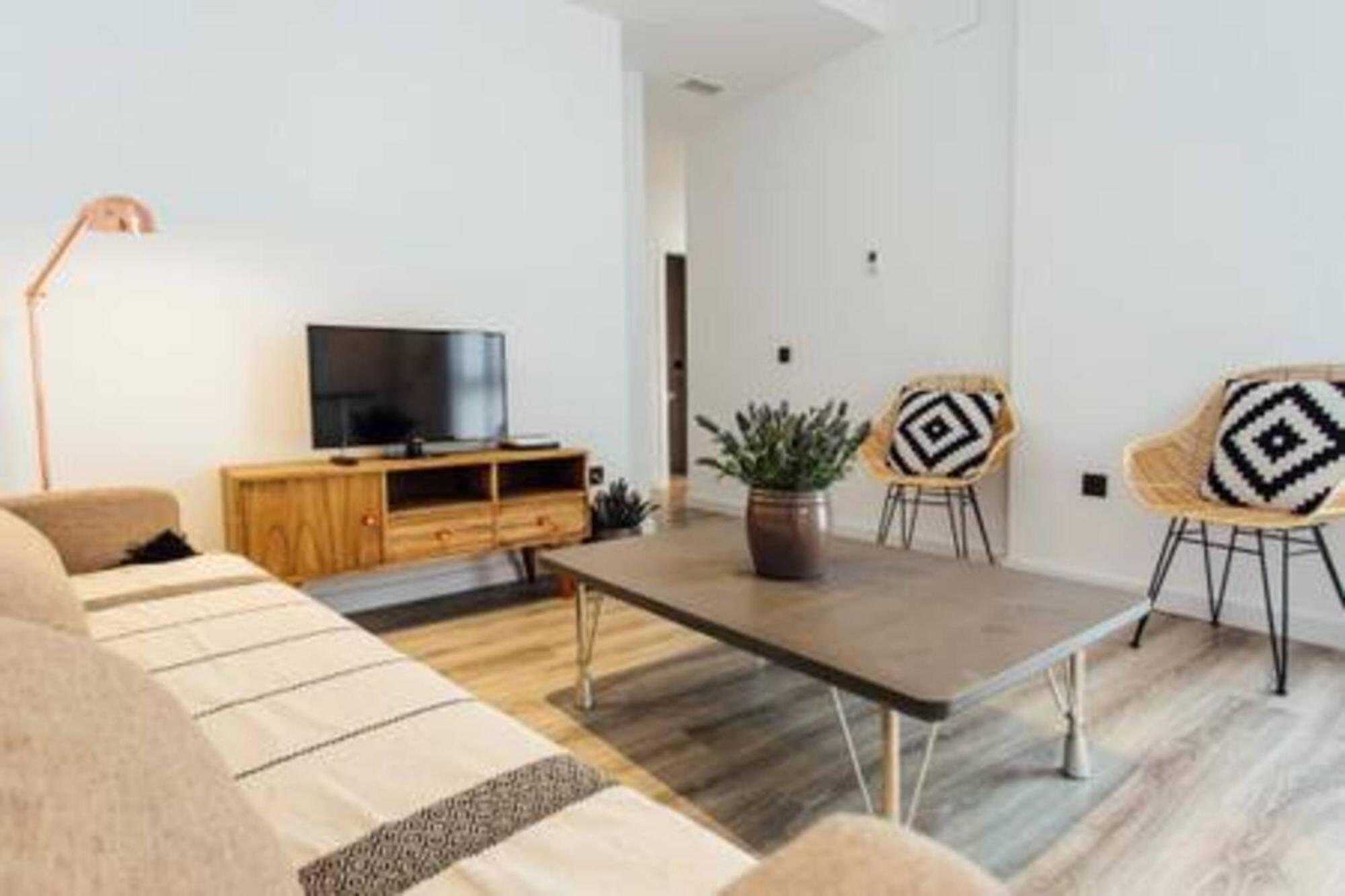 Cozy And Functional- 2Bd 1Bth - Alfalfa إشبيلية المظهر الخارجي الصورة